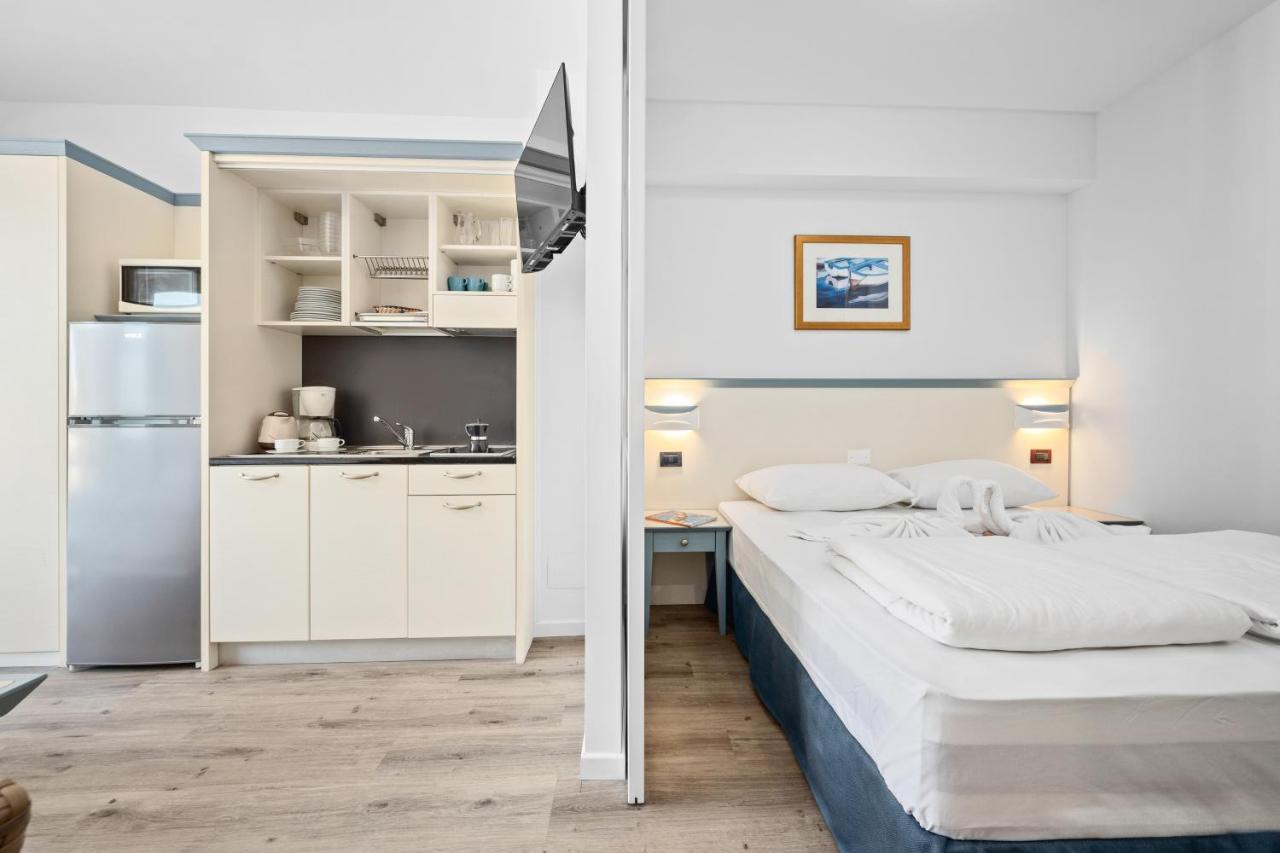 Appartement 1 Chambre avec Balcon - Vue sur Mer (3 Personnes)